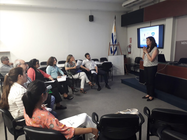 Person giving RUJE training