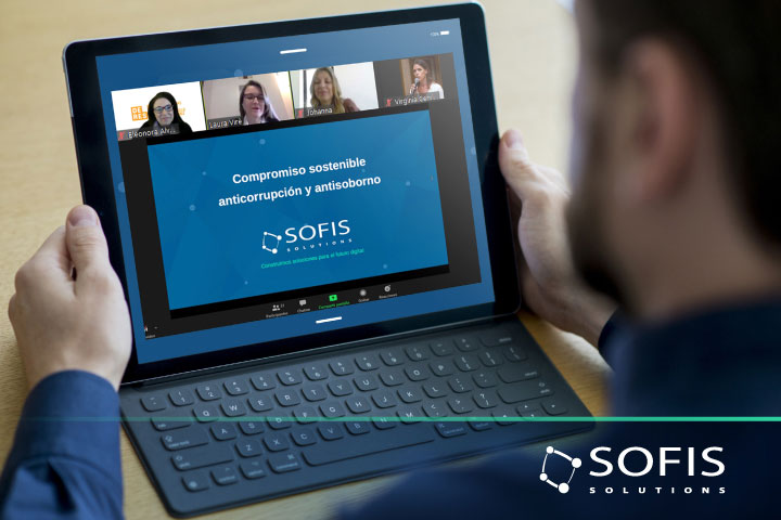 Man watching a webinar on his laptop